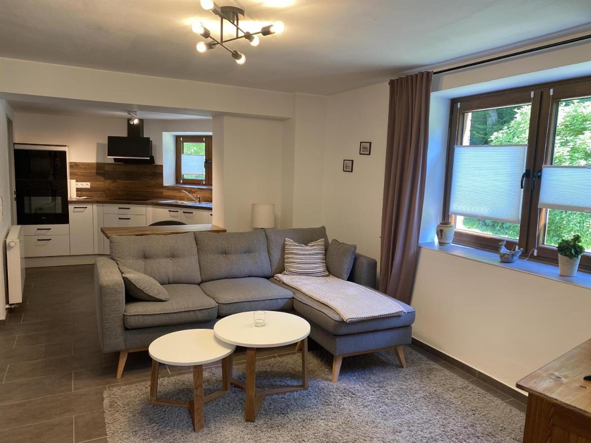 Ferienwohnung Im Brohlbachtal Kaifenheim Bagian luar foto