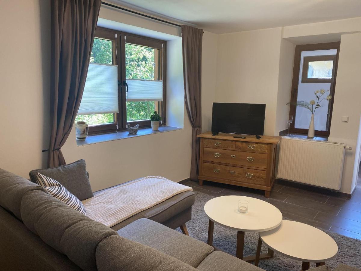 Ferienwohnung Im Brohlbachtal Kaifenheim Bagian luar foto
